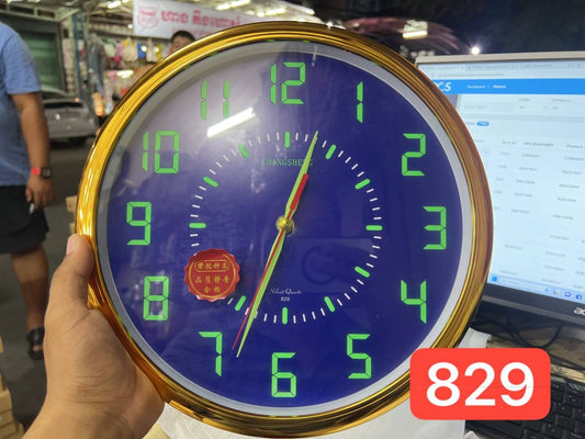 នាឡិកាព្យួរ-829