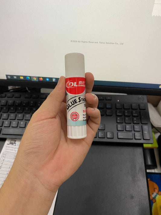 glue-stick-k15